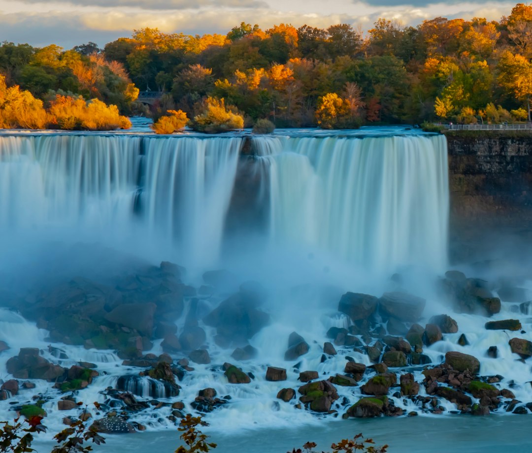 Niagara Falls in autumn representing the September 2026 Niagara South market update