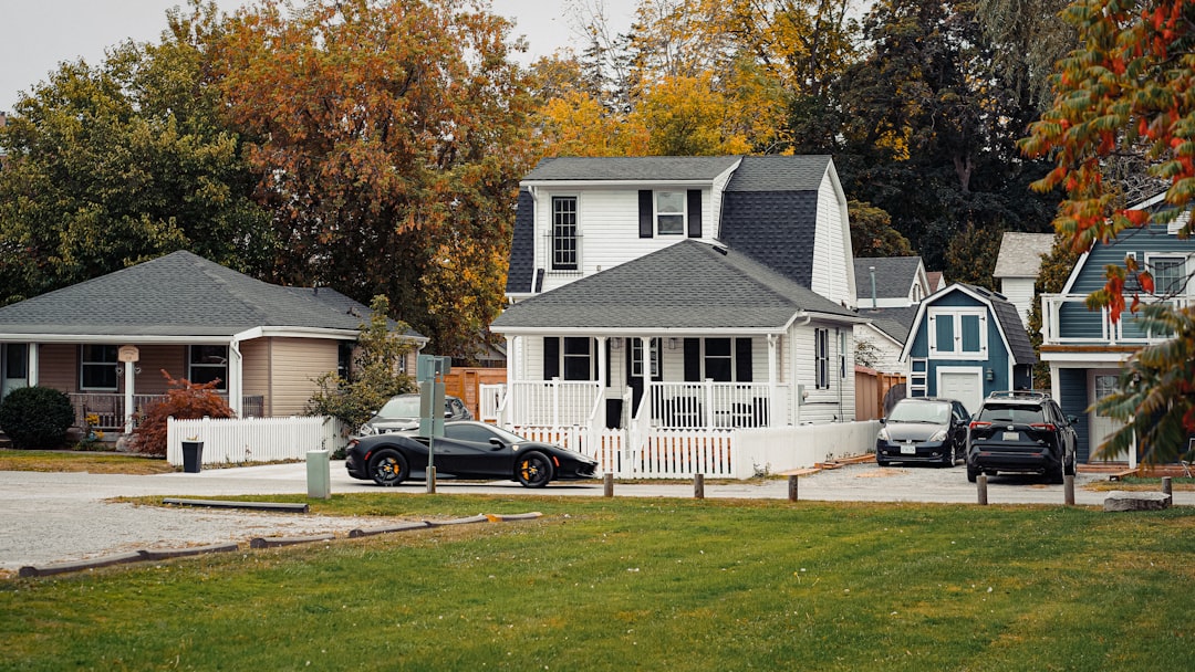 Residential home illustrating property ownership in East Gwillimbury Ontario