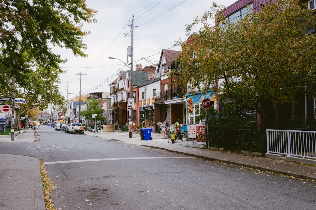 Residential street illustrating property ownership in Aurora Ontario
