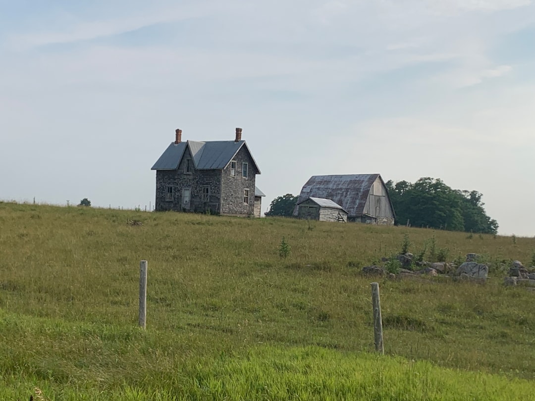 Rural residential property illustrating home ownership in King Township Ontario
